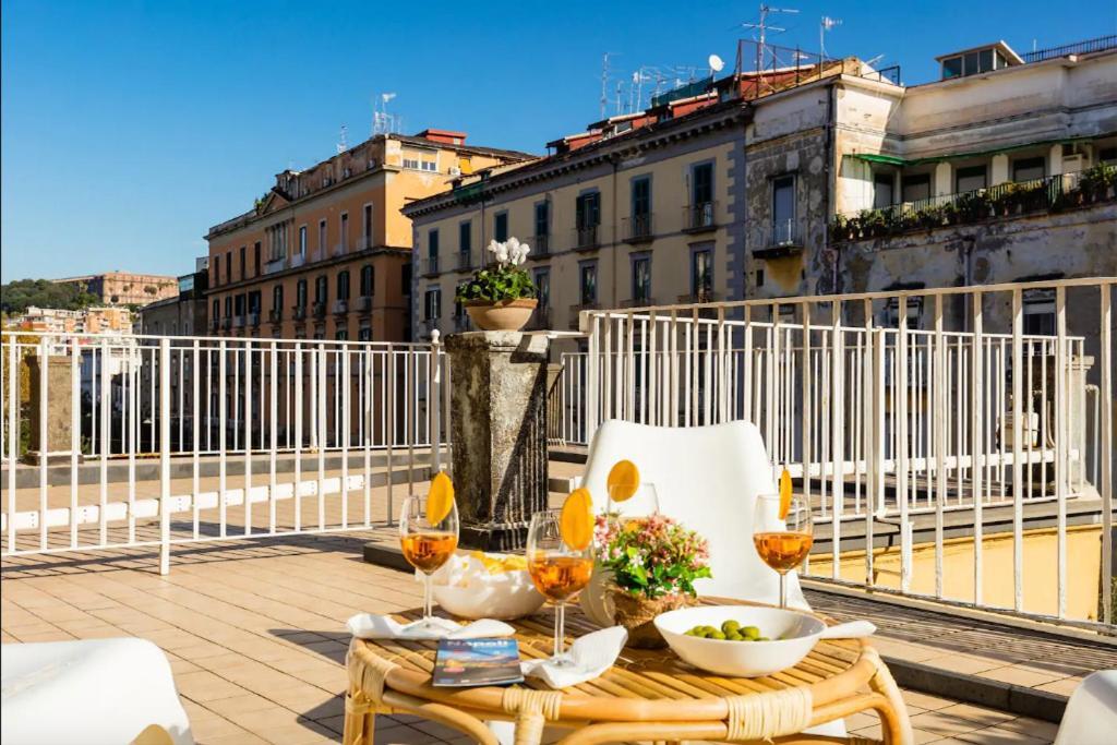 N'Atu Sole Apartment&Terrace Napoli Bagian luar foto